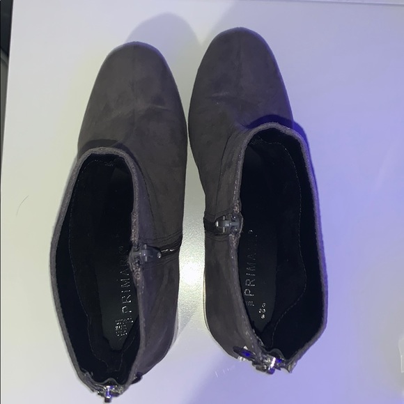 Grey Booties - Picture 4 of 4